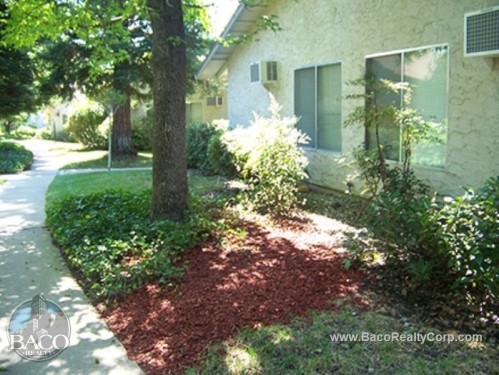 Building Photo - Sandpointe Apartments