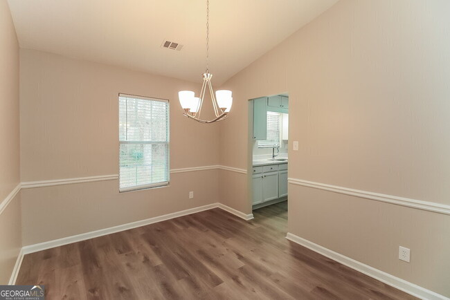 Building Photo - 646 Kilkenny Cir