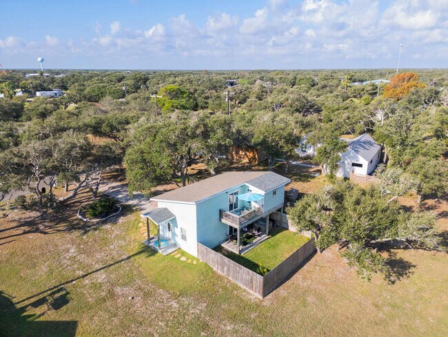 Building Photo - 510 E King St