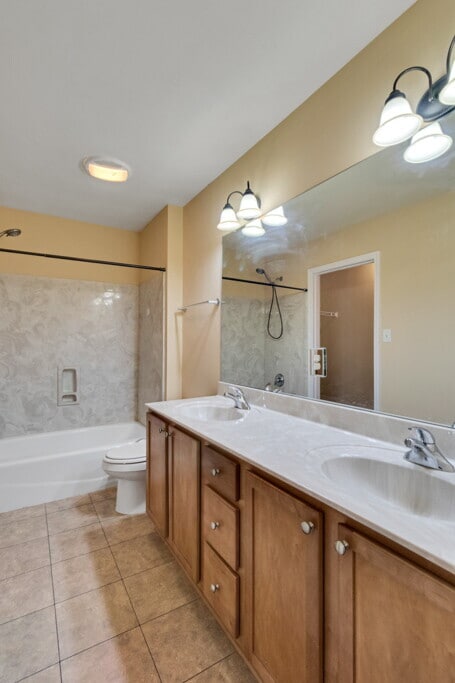 Building Photo - 102 Kendal Ct