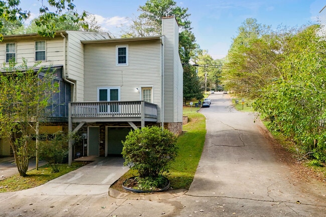 Building Photo - 4601 Little River Rd