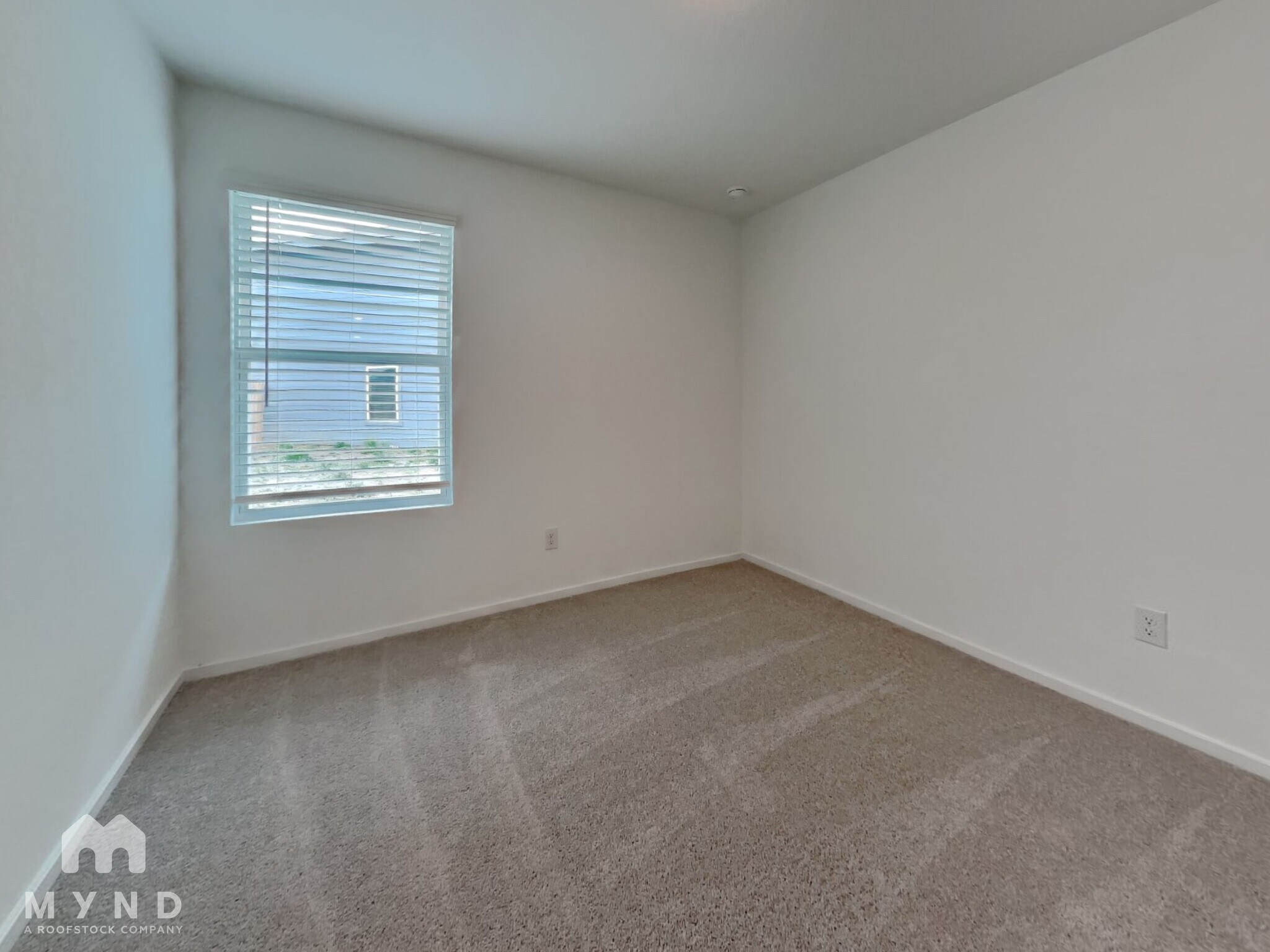 Building Photo - 415 Indian Blossom