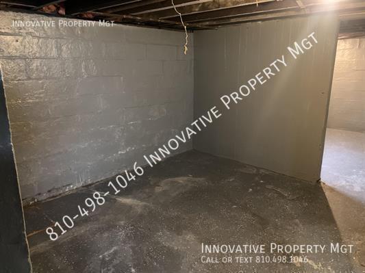 Building Photo - 1405 Lincoln Dr
