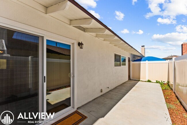Building Photo - 16661 Bartlett Ln