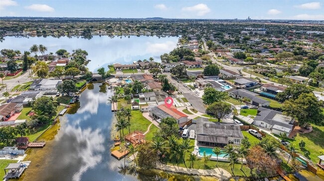 Building Photo - 17841 NW 84th Ct