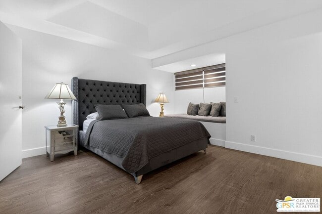 Building Photo - 196 Kavenish Dr