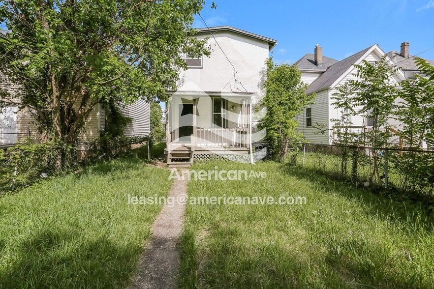 Building Photo - 305 Johnson St