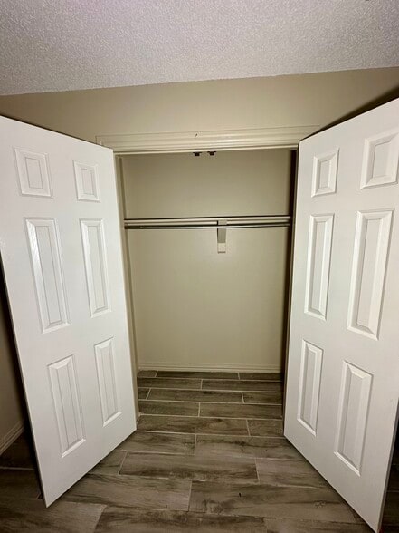 Guest Closet - 500 N 46th St