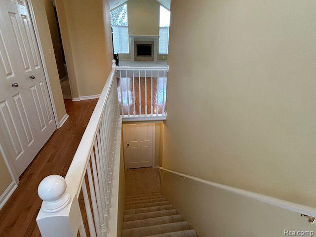 Building Photo - 49777 Hidden Valley Dr