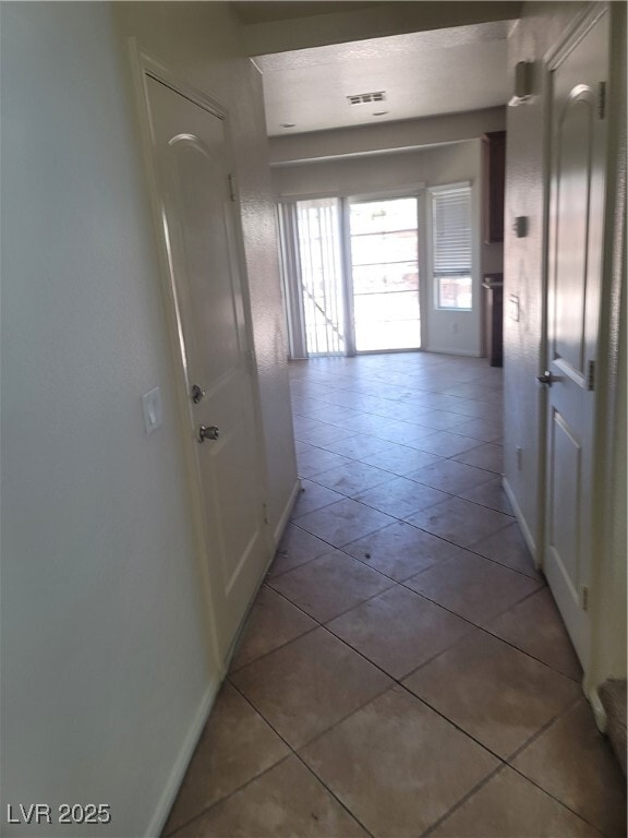Building Photo - 8252 Settlers Inn Ct