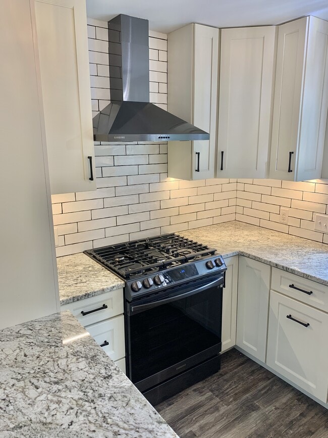 Building Photo - 129 Back Winterport Rd