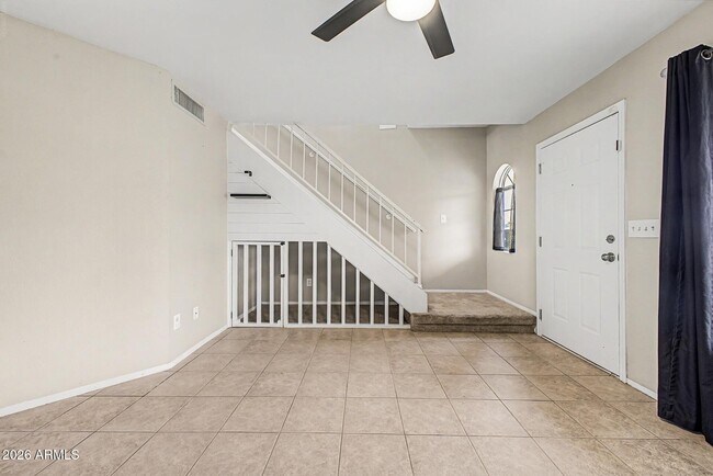 Building Photo - 10100 N 89th Ave