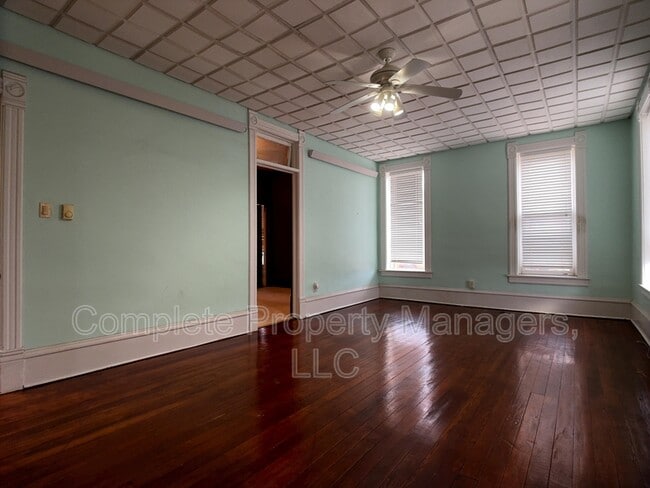 Building Photo - 101 N Mill St