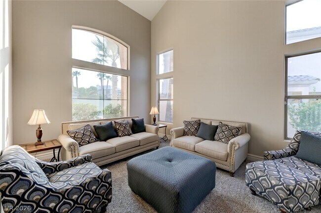 Building Photo - 5 Chateau Whistler Ct