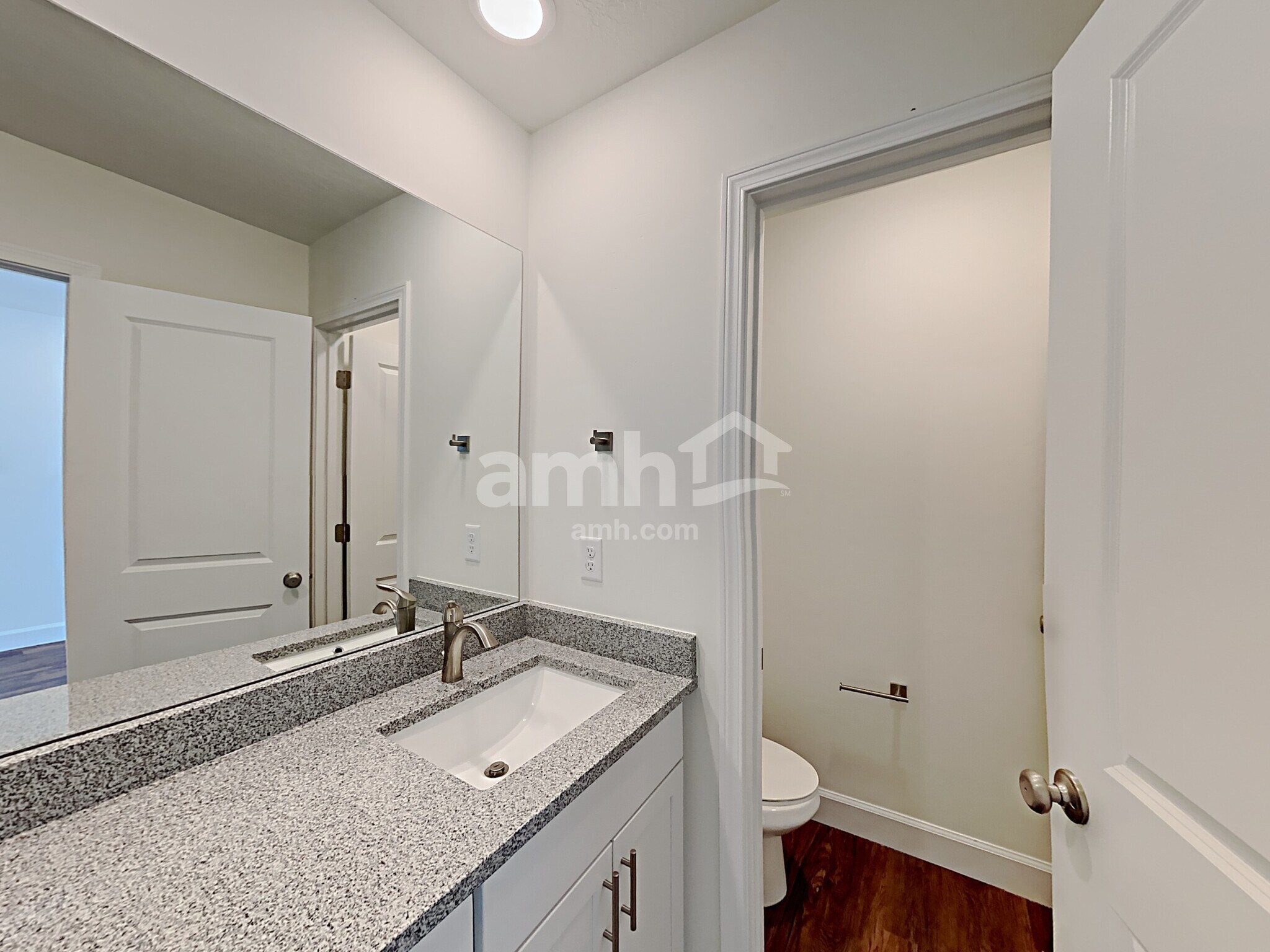 Building Photo - 6084 W South Jordan Pky