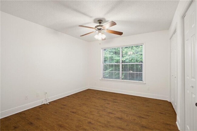 Building Photo - 6212 Santa Fe Pkwy
