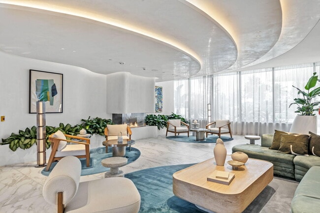 Building Photo - 900 N Ocean Blvd