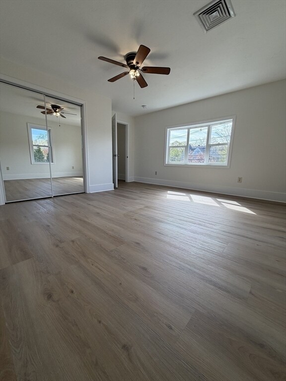 Building Photo - 326 N Main St