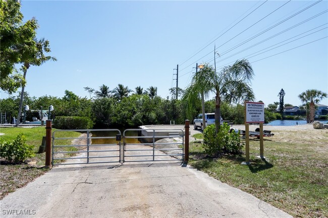Building Photo - 6030 Birnam Wood Ln