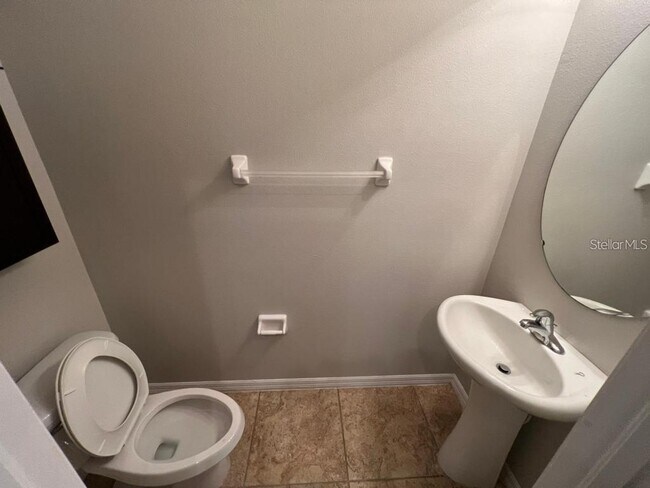 Building Photo - 8301 Pine River Rd