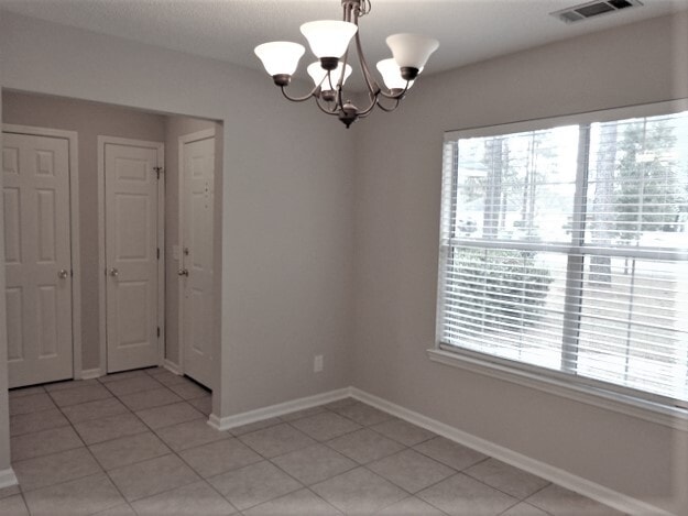 Building Photo - 172 Parkside Dr