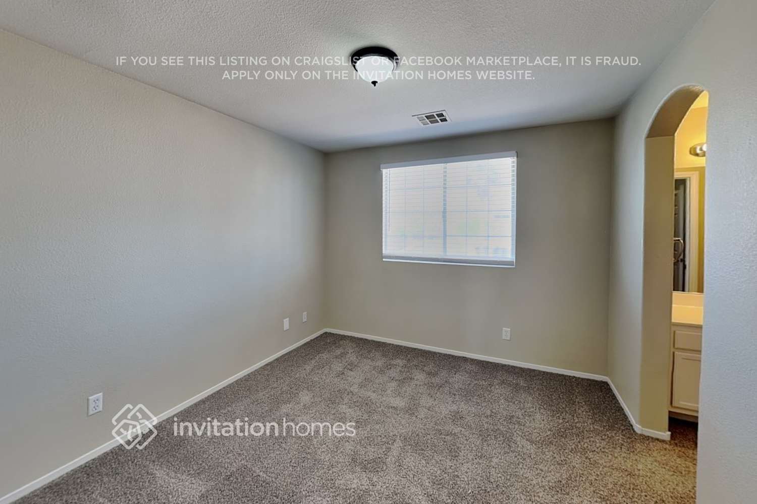 Building Photo - 9564 Flying Eagle Ln