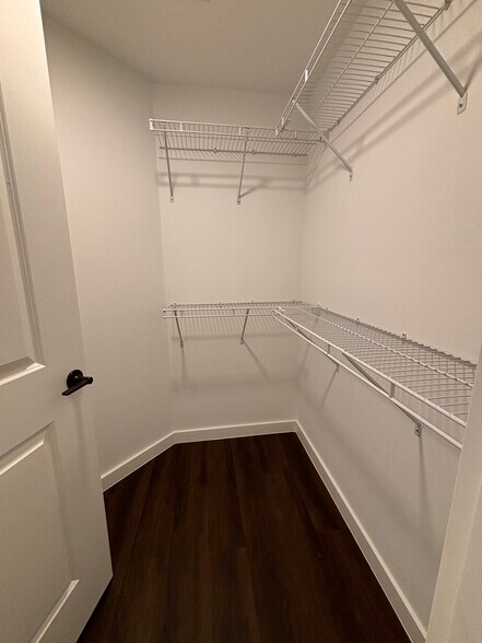 Building Photo - 1941 Fillmore St