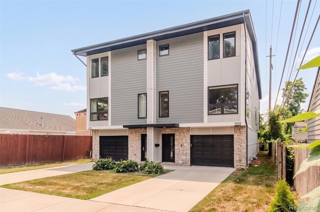 Building Photo - 123 Mason Ct