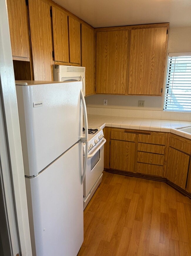 Building Photo - 1137 Mission Verde Dr