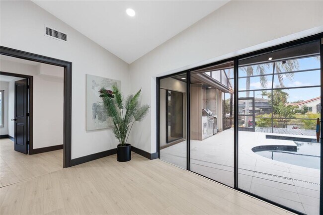 Building Photo - 5809 Cruiser Way