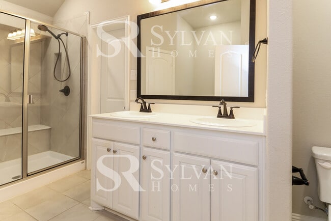 Building Photo - This is Tailored to Your Highest Standards.