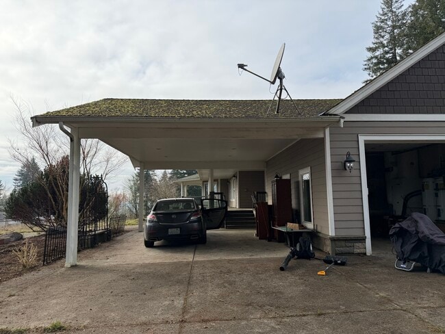 Building Photo - 184 Capitol Ridge Rd