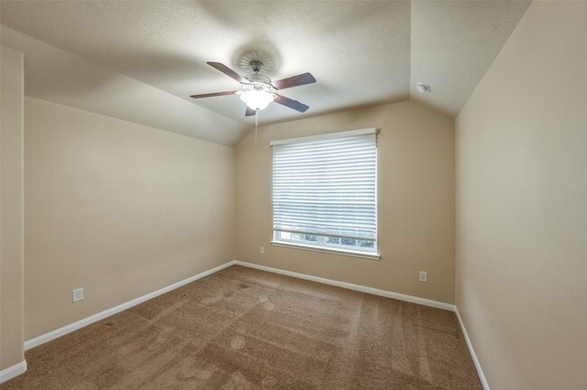 Building Photo - 24213 Nichols Trace Dr