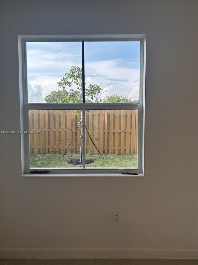 Building Photo - 2345 NW 131st Cir