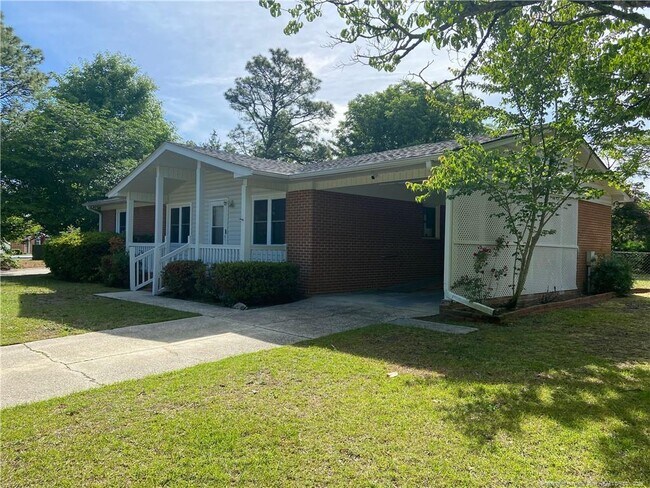Building Photo - 1701 Carter Baron Pl