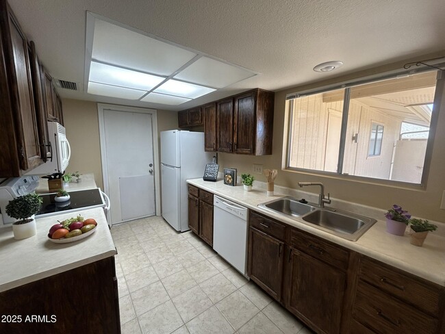 Building Photo - 13343 Bolero Dr