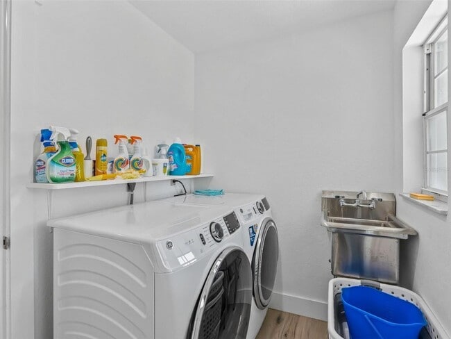 Building Photo - 4475 NW 80th Terrace