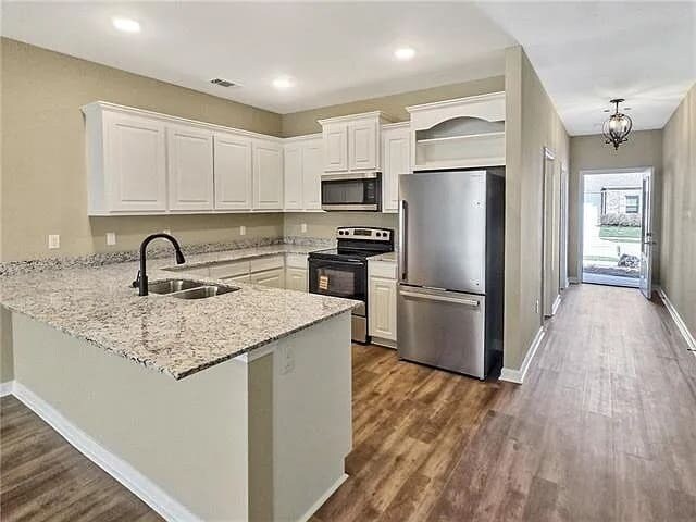 Building Photo - 16218 Thorncrown Ln