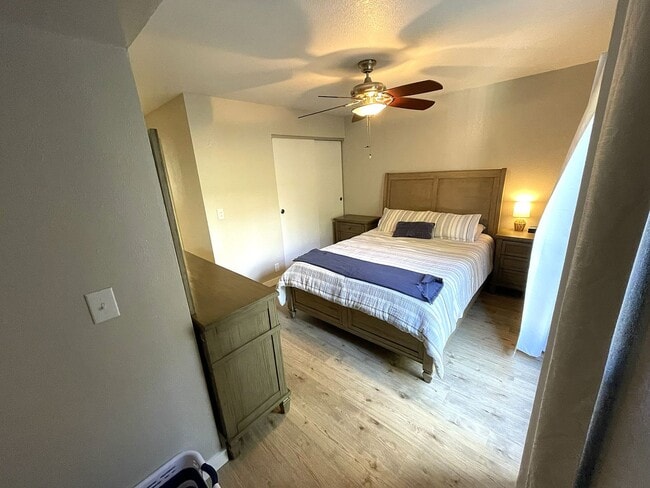 Building Photo - Furnished Ground Floor Southpointe Condo Available