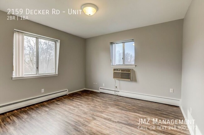 Building Photo - Beautifully Updated Apartment In Walled Lake!