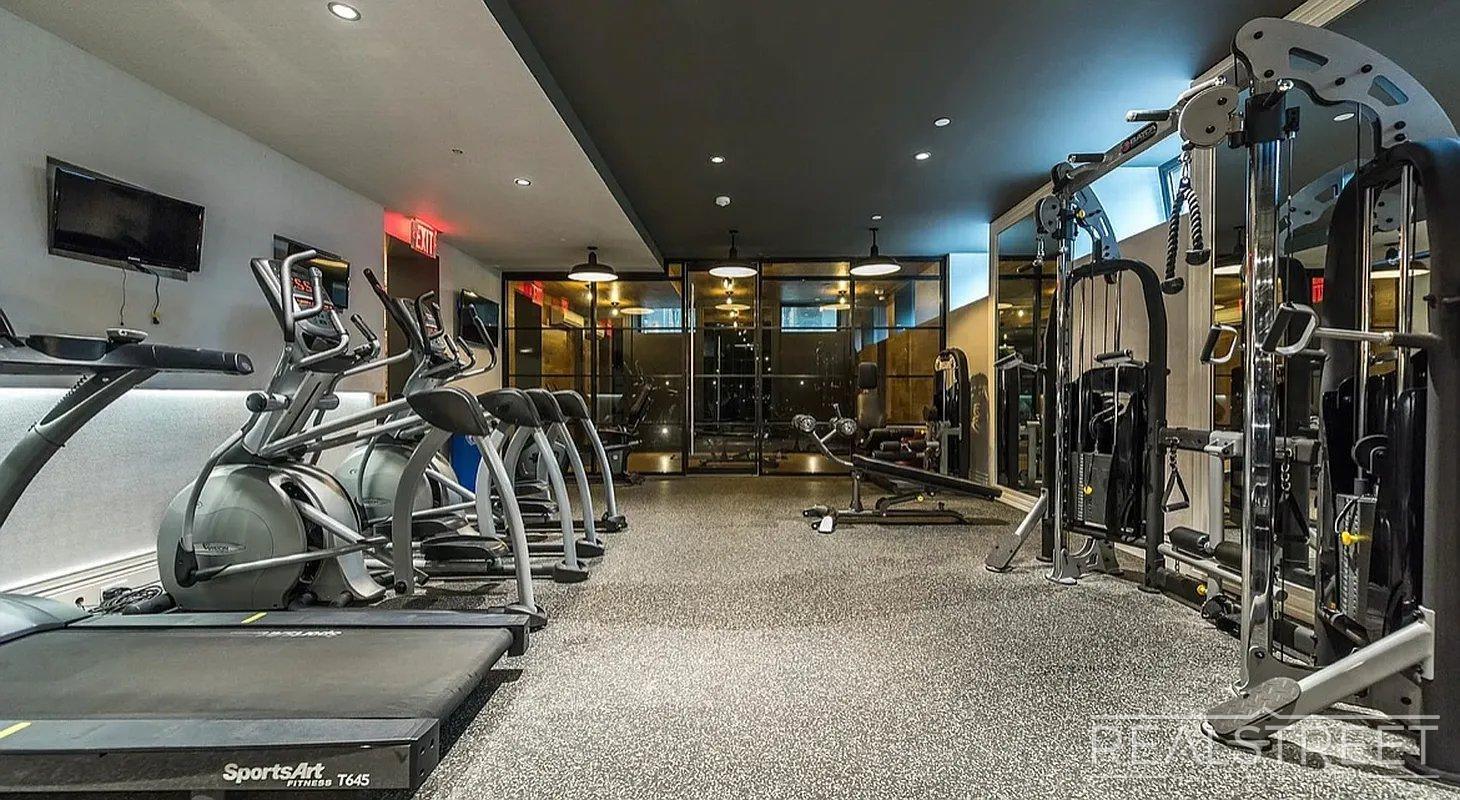 Building Photo - Bright 2 Bed / 1 Bath Loft-Style Residence with Multiple Balconies & Premium Amenities