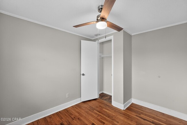 Building Photo - 14108 Pelican St