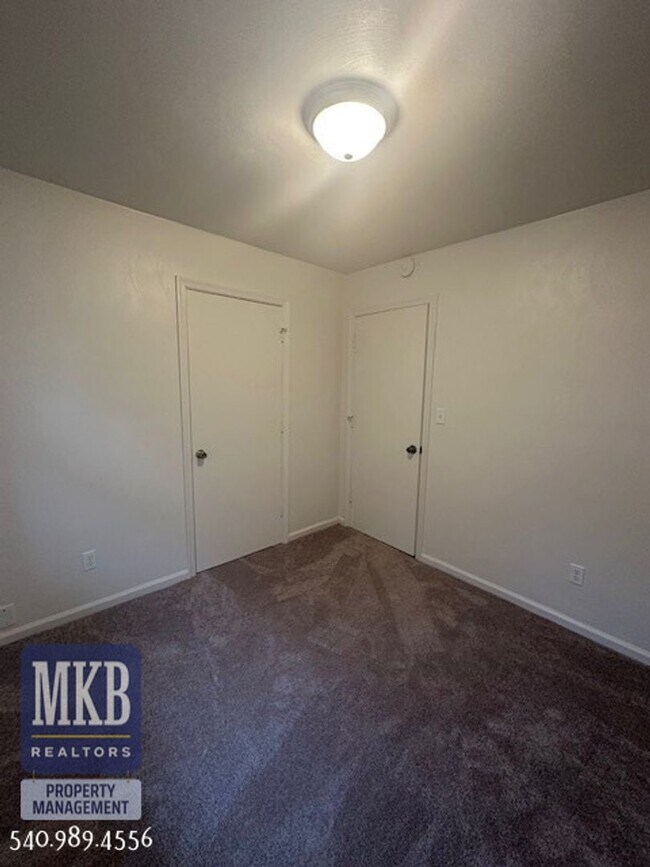 Building Photo - 3 Bedroom in Vinton