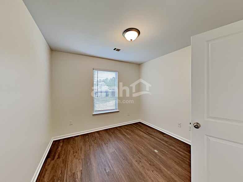 Building Photo - 63 Ivy Brook Dr