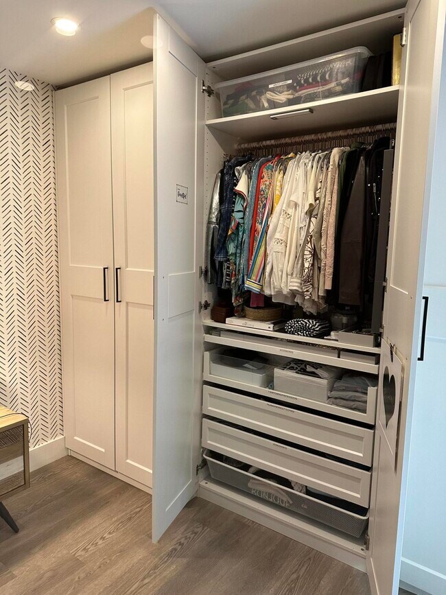 Building Photo - 1605 S US Hwy 1