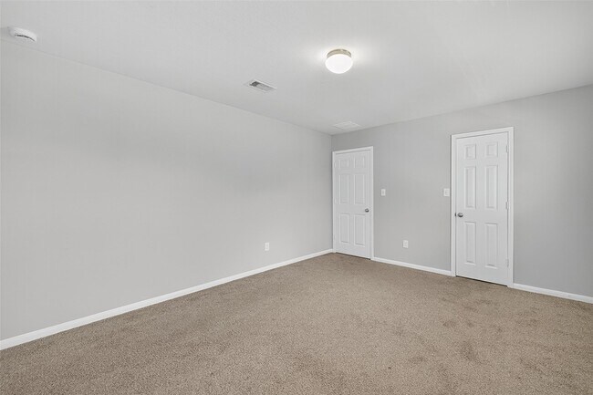Building Photo - 20718 Bandrock Terrace