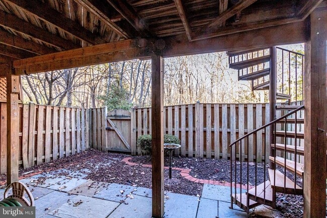Building Photo - 6204 Windham Hill Run