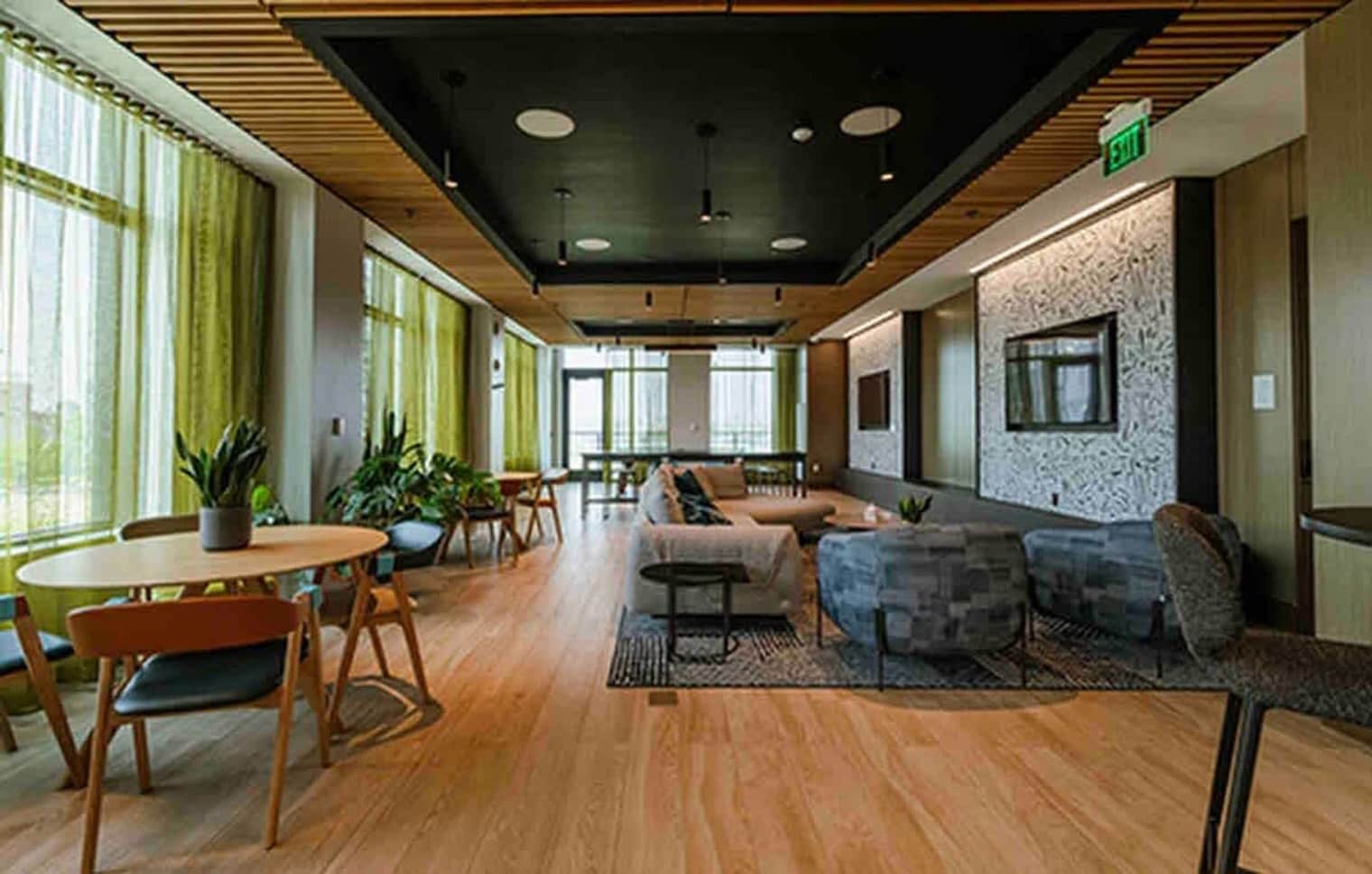 Building Photo - 151 North First Street-SI ID1252113P