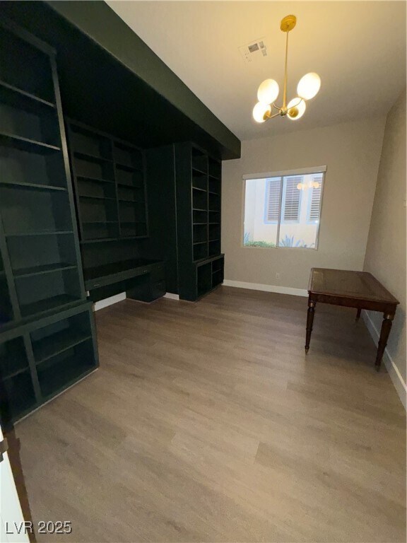 Building Photo - 2133 Hillsgate St