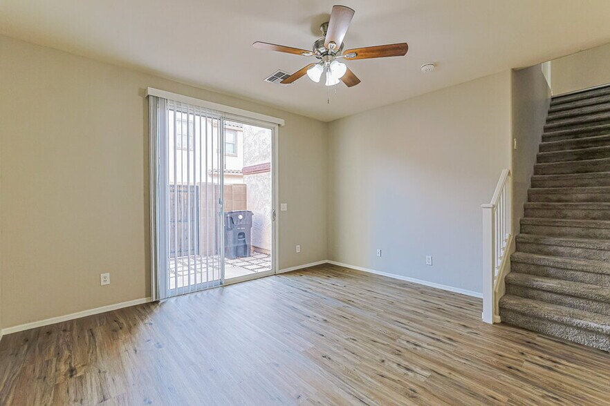 Building Photo - 1644 S Chatsworth
